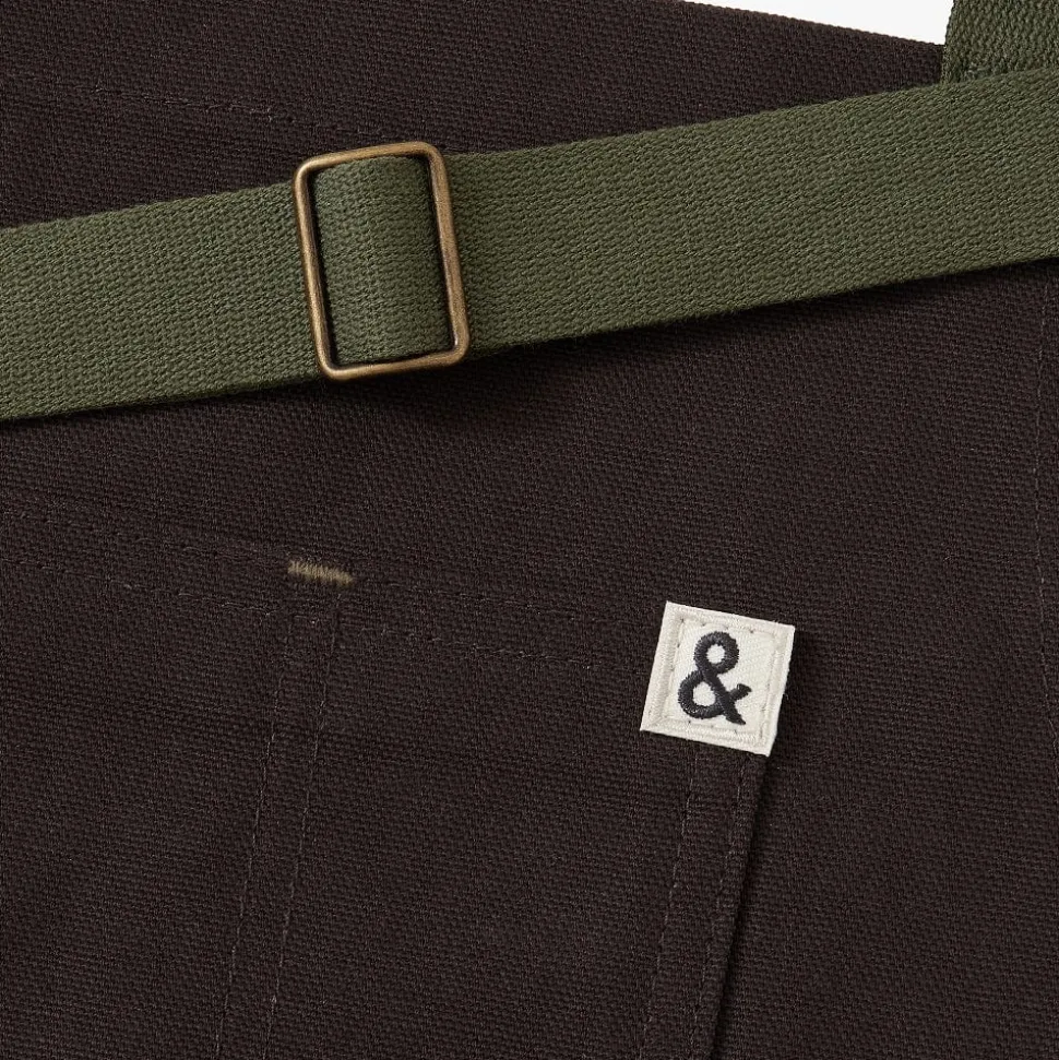 Essential Apron