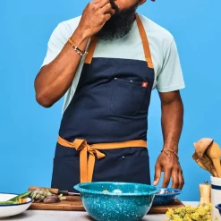 Essential Apron