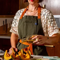 Essential Apron