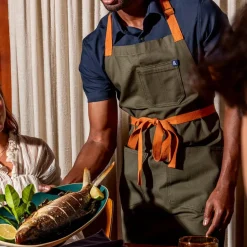 Essential Apron