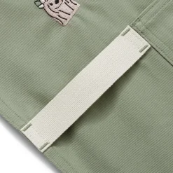 Essential Apron Pets