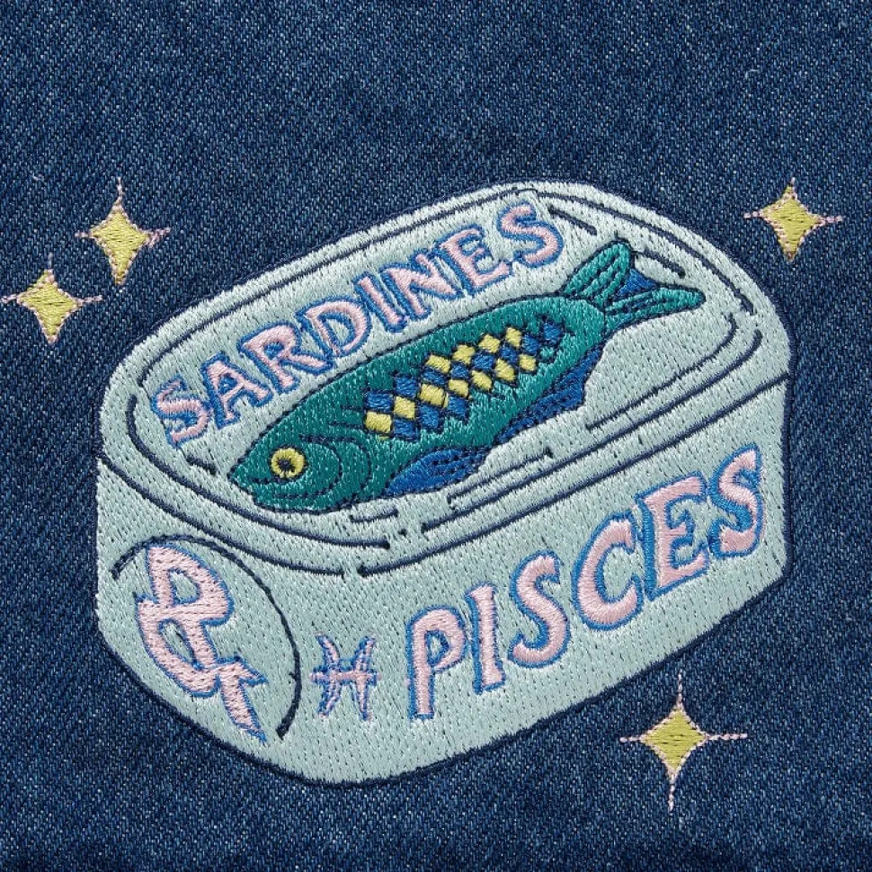 Essential Apron Zodiac
