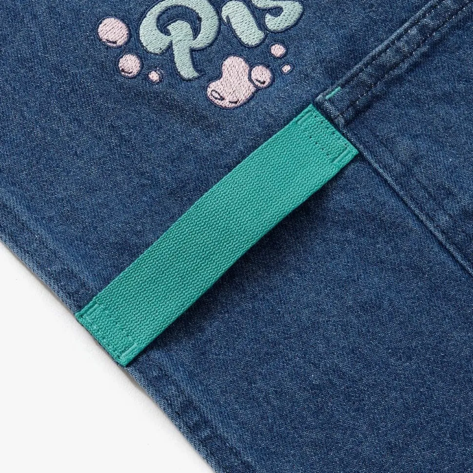 Essential Apron Zodiac