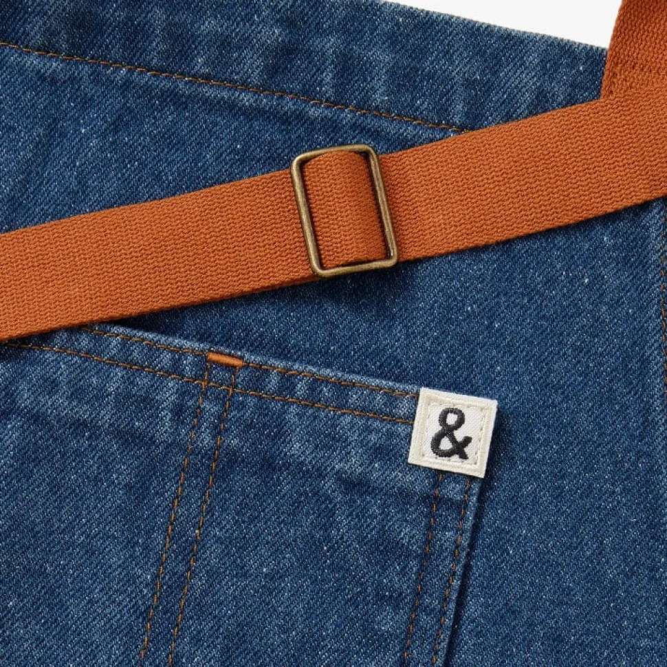 Essential Apron Zodiac