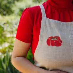 Minimalist Apron Foodie