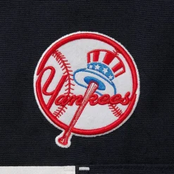 MLB™ Essential Apron