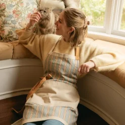 Reversible Essential Apron Creators