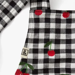Smock Embroidery